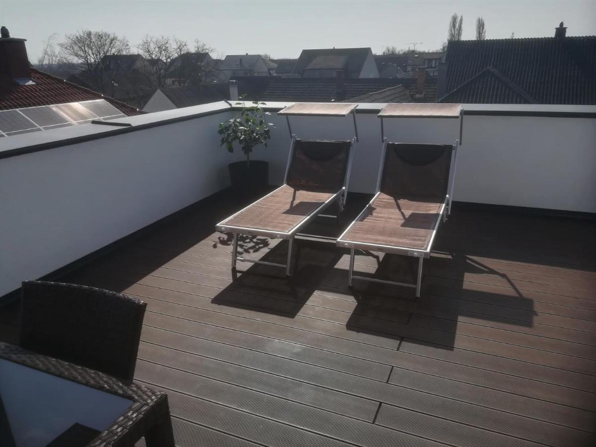 Penthouse Griemann 2 Fuer Max 4 Personen Mit Eigener Grosser Dachterrasse Zum Relaxen! Illmitz Eksteriør bilde