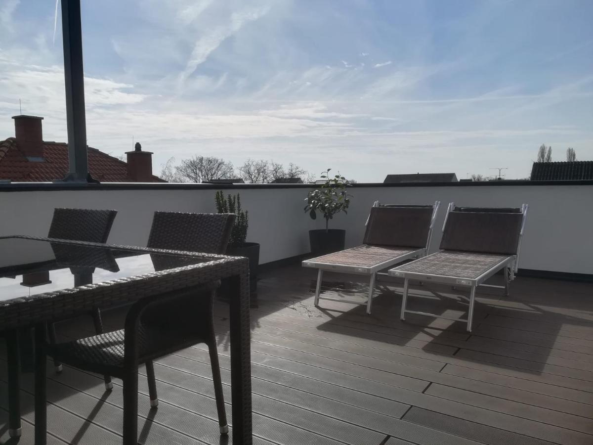 Penthouse Griemann 2 Fuer Max 4 Personen Mit Eigener Grosser Dachterrasse Zum Relaxen! Illmitz Eksteriør bilde