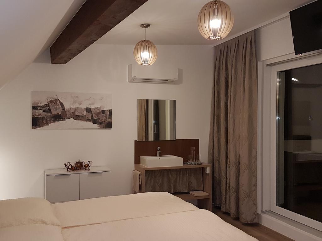 Penthouse Griemann 2 Fuer Max 4 Personen Mit Eigener Grosser Dachterrasse Zum Relaxen! Illmitz Eksteriør bilde