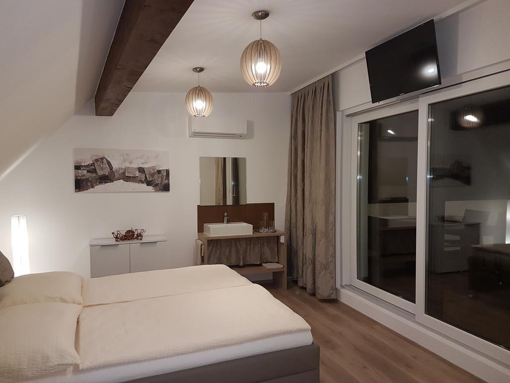Penthouse Griemann 2 Fuer Max 4 Personen Mit Eigener Grosser Dachterrasse Zum Relaxen! Illmitz Eksteriør bilde