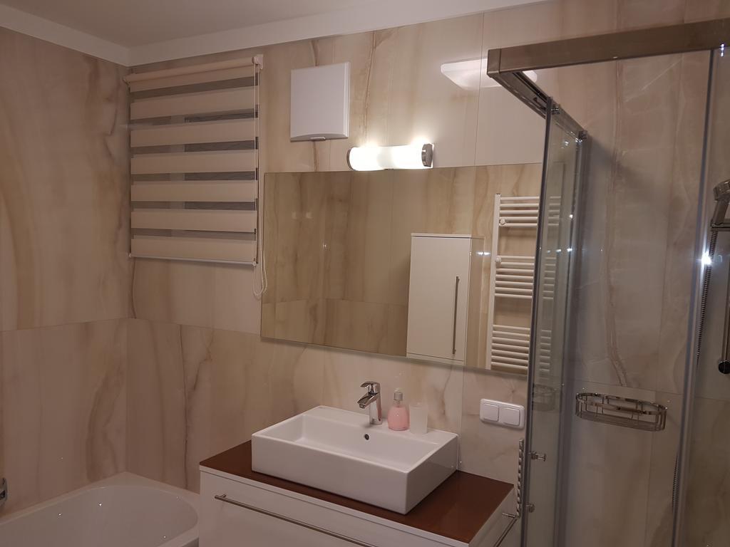 Penthouse Griemann 2 Fuer Max 4 Personen Mit Eigener Grosser Dachterrasse Zum Relaxen! Illmitz Eksteriør bilde