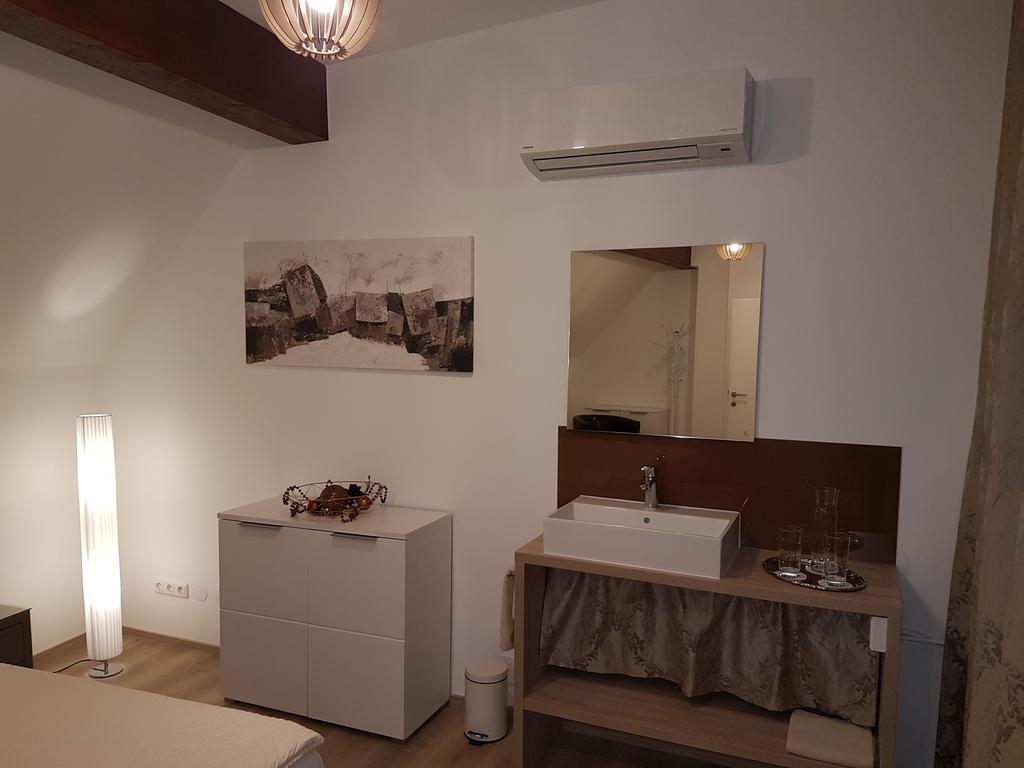 Penthouse Griemann 2 Fuer Max 4 Personen Mit Eigener Grosser Dachterrasse Zum Relaxen! Illmitz Eksteriør bilde